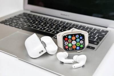 The Must-Have Apple Accessories to Boost Your Productivity in 2025